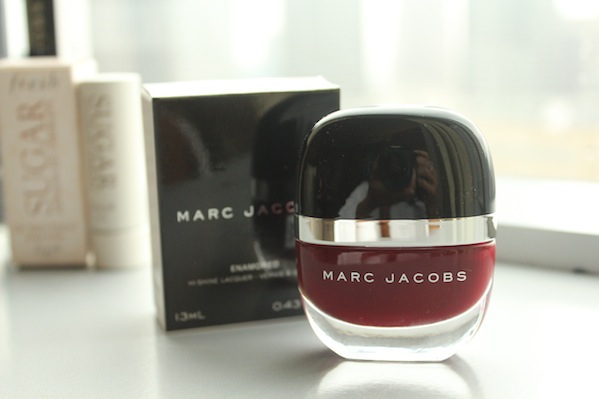 marc-jacobs-beauty-enamoured-hi-shine-nail-lacquer-in-138-jezebel