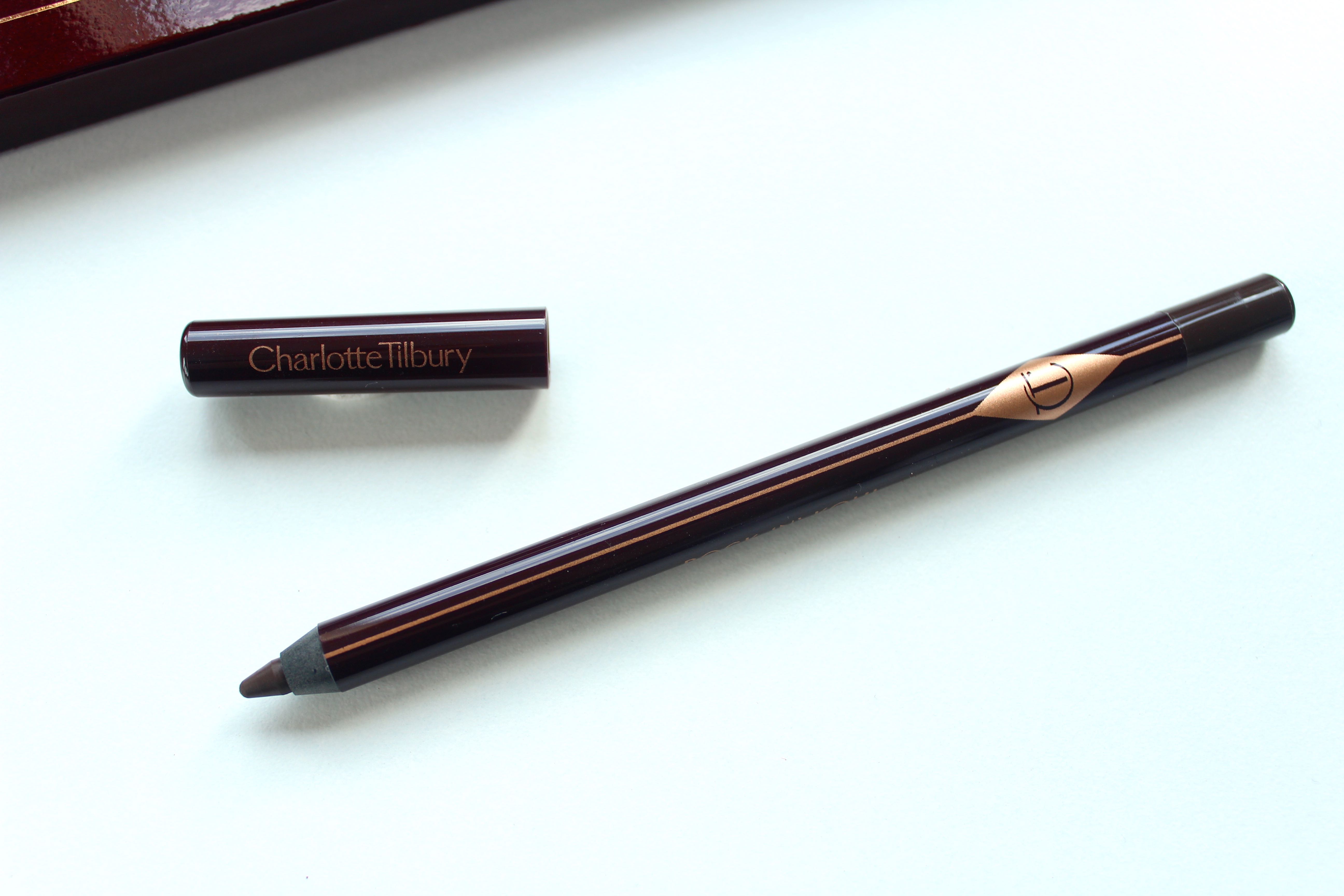 Charlotte-Tilbury-haul-and-product-review-all-in-one-Rock-'n'-kohl-iconic-liquid-eye-pencil-in-barbarella-brown-by-face-made-up-facemadeup