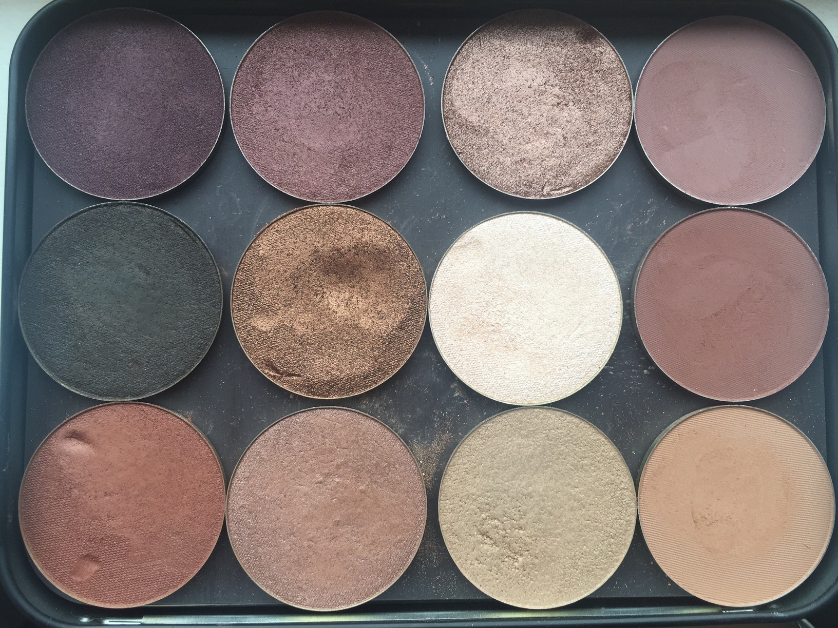 Make Up For Ever Artist Shadow Review & Swatches by Face Made Up